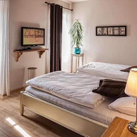 Bed and breakfast Dvor Tacen Liubliana