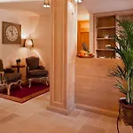 Nočitev z zajtrkom Dvor Tacen 4*