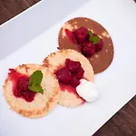 Dvor Tacen 4* Ljubljana