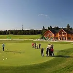 Dvor Tacen 4* Ljubljana