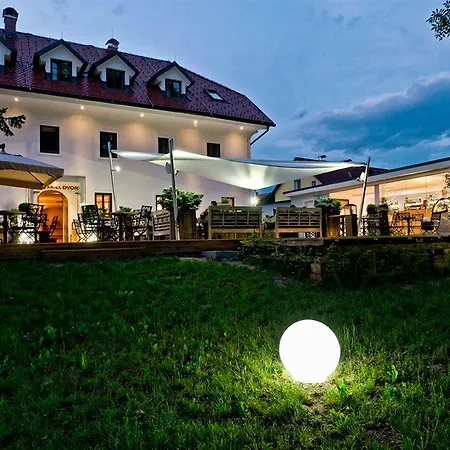 Dvor Tacen 4*