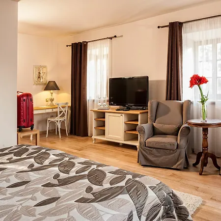 Dvor Tacen Bed & Breakfast Ljubljana